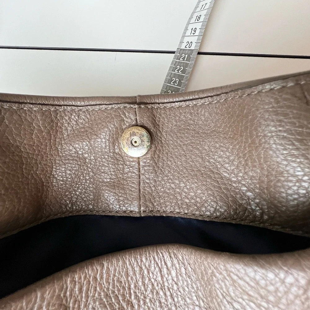 Coach Madison Pebble Taupe/Brown Large Leather Shoulder Bag Minimalist